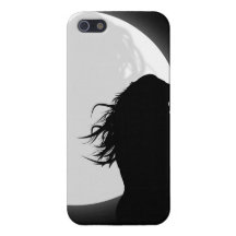 Mujer a la luz de la luna iPhone 5 carcasa