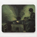 Mujer campesina por la chimenea - Vincent van Gogh Alfombrillas De Ratones
