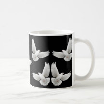 Multitud de la taza de las palomas