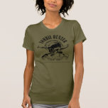 Muñeca del cazador del zombi camiseta