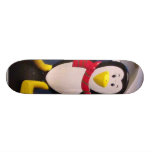 Muñeca del pingüino patineta personalizada