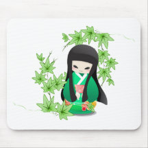 Muñeca japonesa del geisha - serie verde alfombrillas de ratones