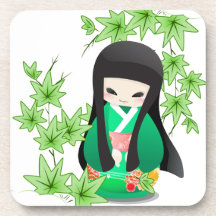 Muñeca japonesa del geisha - serie verde posavasos de bebida