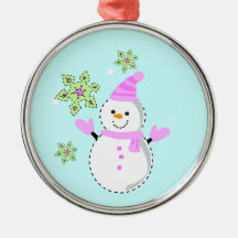 muñeco de nieve con los copos de nieve ornamente de reyes