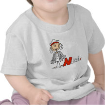 N está para la enfermera camisetas