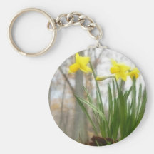 Narcisos de oro del arbolado llavero personalizado