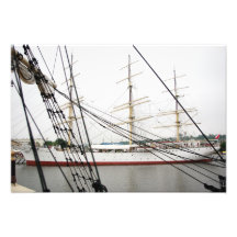 Nave alta blanca - foto