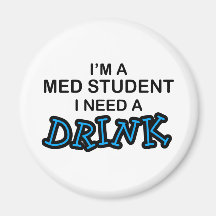 Necesite una bebida - estudiante del MED Imanes