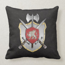 Negro del grifo del escudo de la batalla cojin