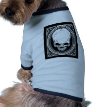 Negro gótico de los cráneos esqueléticos del ~ del camiseta de perrito