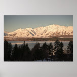 Nieve en la gama de dos pulgares poster