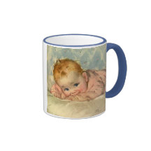 Niña linda de los niños del vintage en rosa en la  taza