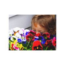 Niño de flor impresion de lienzo