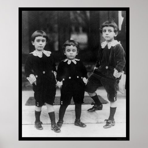 Niños en pequeño señor Fauntleroy Suits 1914 Poster