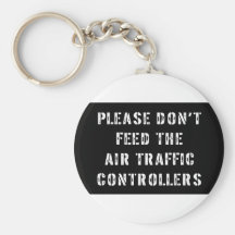 No alimente por favor los controladores aéreos llaveros personalizados