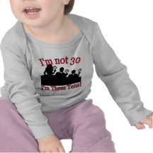 No soy 30, yo soy los 3 años 10 camisetas