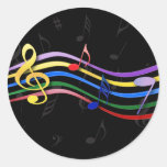 Notas coloreadas arco iris de la música etiquetas redondas