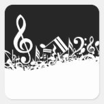 Notas musicales embarulladas pegatina cuadradas