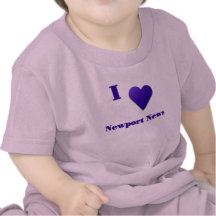 Noticias de Newport -- Azul de medianoche Camiseta