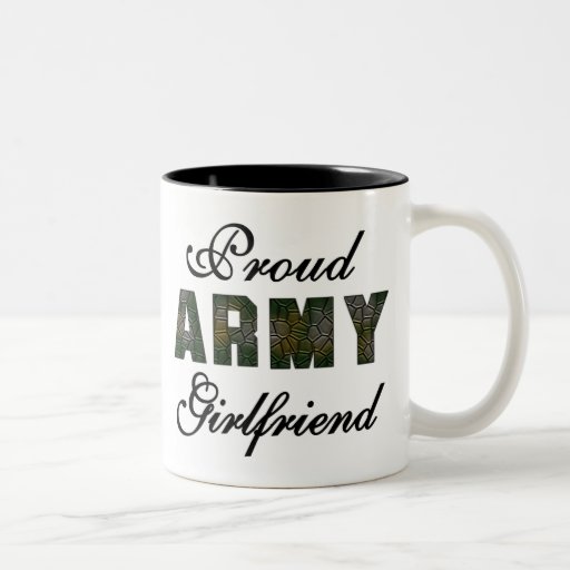 Novia orgullosa del ejército taza de café