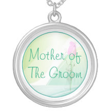 Novias y collares de las damas de honor