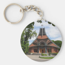 Nueva iglesia moderna en Chuchelna en el Republ ch Llaveros Personalizados