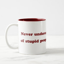 Nunca subestime el poder tazas de café