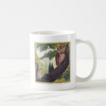 O es el búho viejo que se sienta en un árbol taza