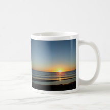 Océano salida del sol Tairua playa julio de 2010 Taza De Café
