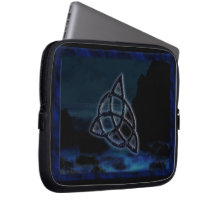 Océano Triquetra Fundas Portátiles