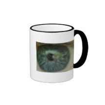 Ojo en el avión taza de café