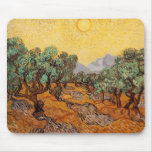 Olivos con el cielo amarillo y Sun Tapetes De Ratón