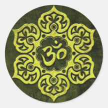OM floral de piedra verde Etiquetas