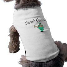 Operador liso camiseta de mascota