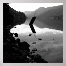 opinión 2 del lago del bw poster