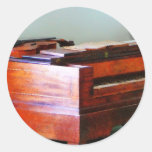 Órgano y violín etiqueta