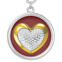Oro y collar tachonado diamante del corazón