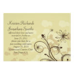 Oros abstractos y celebración del boda del poste d invitación personalizada