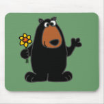 Oso negro lindo con el dibujo animado del narciso alfombrillas de ratón