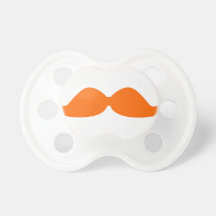 Pacificador anaranjado del bigote