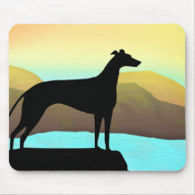 Paisaje del perro del galgo de la orilla del agua alfombrillas de ratón