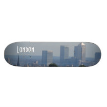 Paisaje urbano de Londres - foto amarilla del muel Monopatín