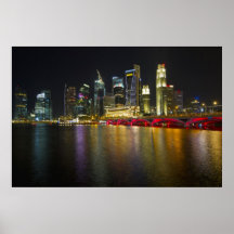Paisaje urbano de Singapur a lo largo del río en e