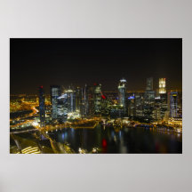 Paisaje urbano de Singapur a lo largo del río en e