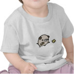 Pájaro de alimentación del perro camiseta