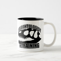 PALEONTÓLOGO en el entrenamiento Taza