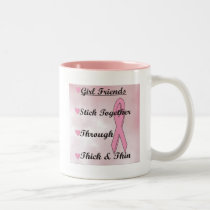 Palillo de los chicas junto tazas