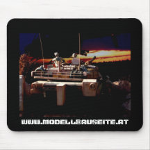 Panzer im Diorama Irak, www.modellbauseite.at Mousepads