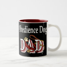 Papá de la obediencia del perro taza