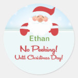 Papá Noel el ningún mirar a escondidas hasta el pe
